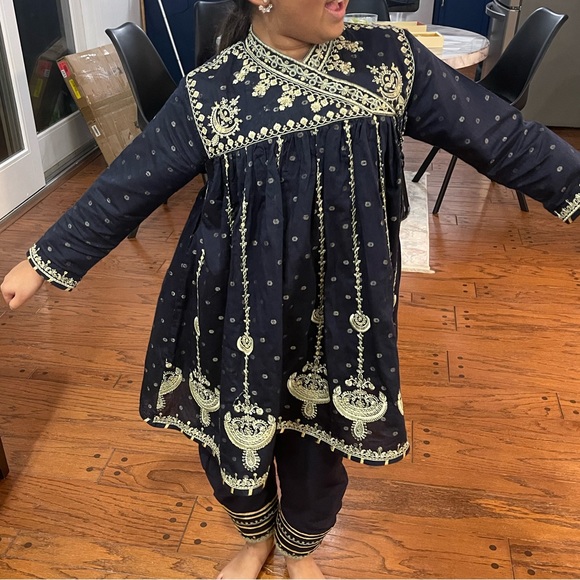 ethnic girls dress - Picture 7 of 12